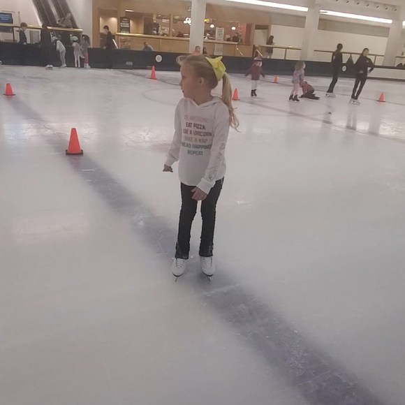 Meet your Posher, Leena - Picture 1 of 1